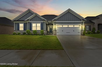 3035 Bridlewood Ln, New Albany, IN 47150