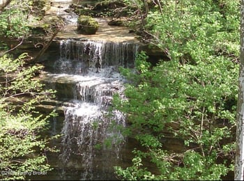 304 Hidden Falls Dr, Mt Washington, KY 40047