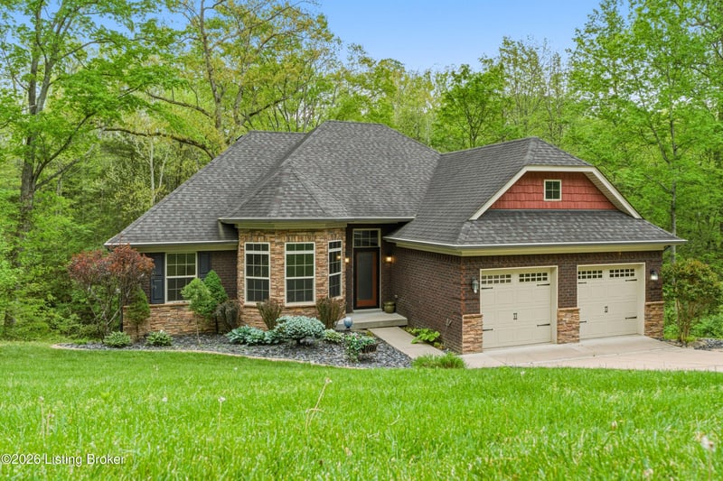 304 Hidden Falls Dr, Mt Washington, KY 40047