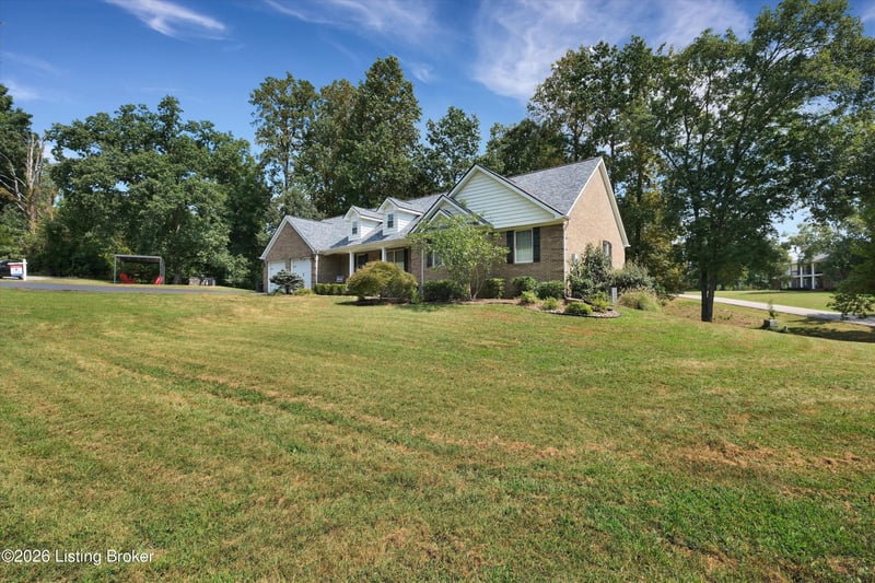 304 Serena Cir, Leitchfield, KY 42754