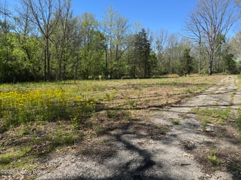 305 Long Run Rd, Louisville, KY 40245