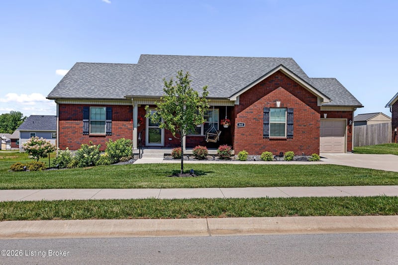 305 Oak Hill Ct, Bardstown, KY 40004