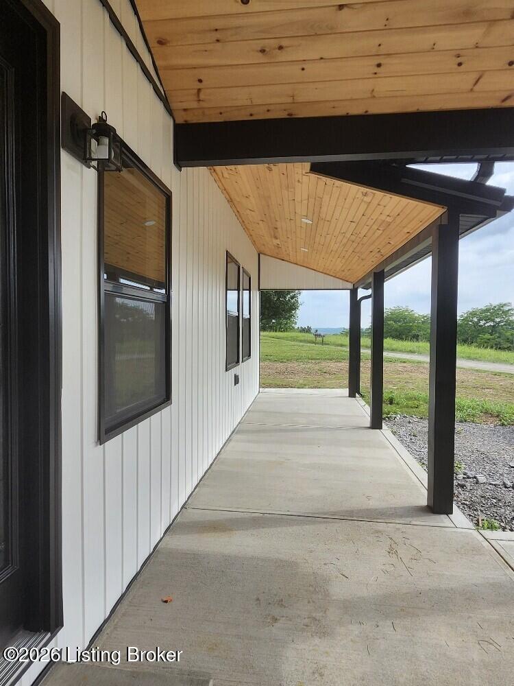 305 R Sharon Rd, Worthville, KY 41098