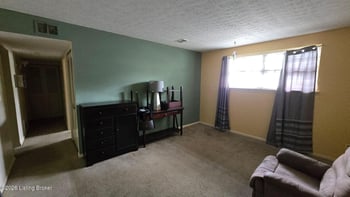 306 Chanel Ct #APT 4, Louisville, KY 40218