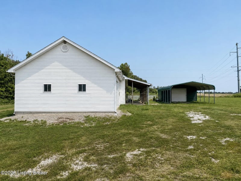 306 Crown Rock Rd, Big Clifty, KY 42712