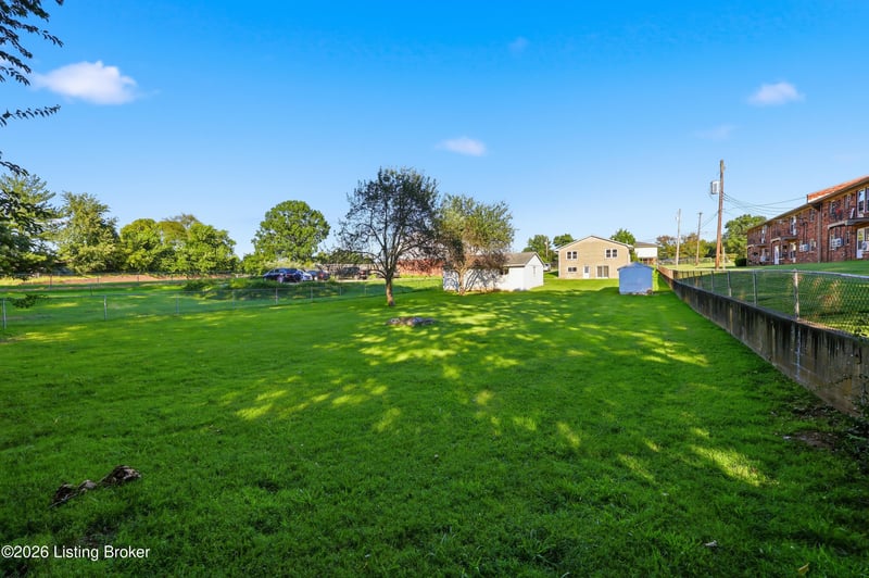306 Laval Hts, Versailles, KY 40383