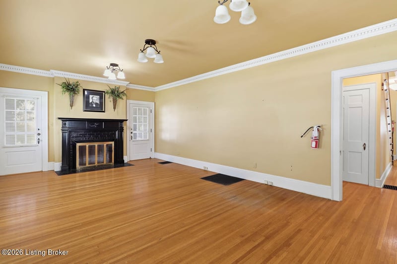 306 W Dixie Ave, Elizabethtown, KY 42701
