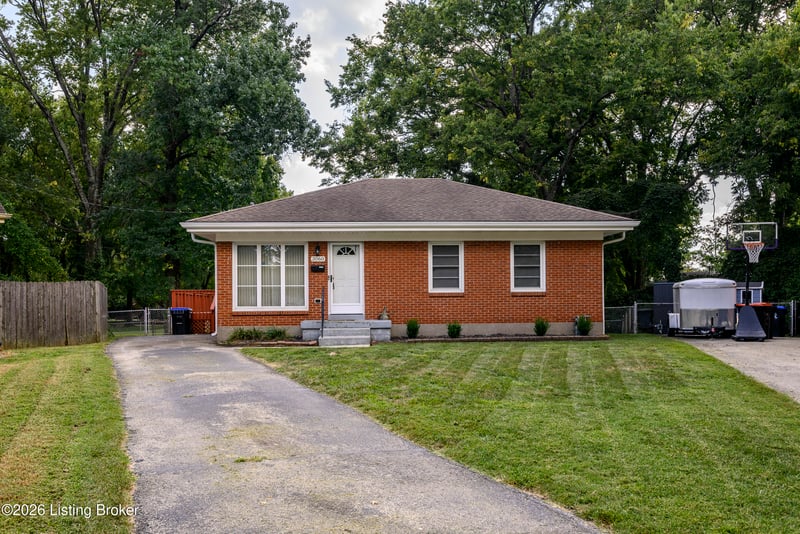 3060 Nadina Dr, Louisville, KY 40220