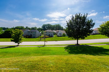 307 Brookfield View Dr, Louisville, KY 40245