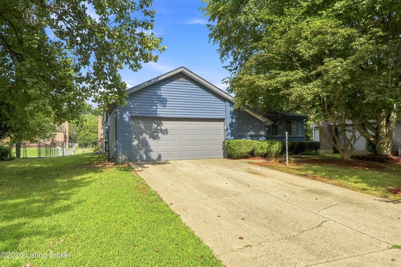 307 Fairmeade Rd, Louisville, KY 40207