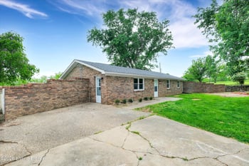 3070 Ashes Creek Ln, Bloomfield, KY 40008