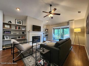 308 Forest Park Rd, Louisville, KY 40223