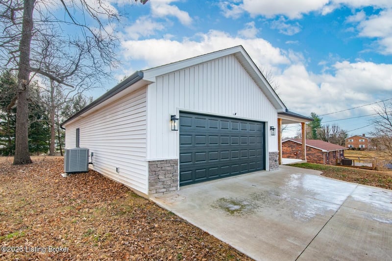 308 Lincoln St, Vine Grove, KY 40175