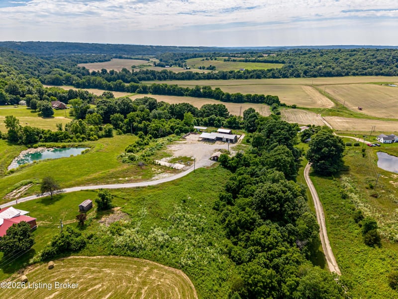 3085 W River Rd, Taylorsville, KY 40071
