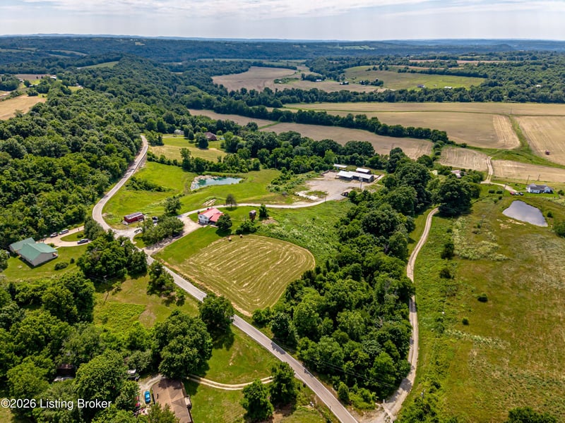 3085 W River Rd, Taylorsville, KY 40071