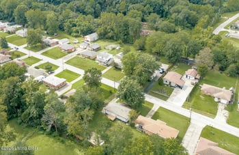 309 Chieftain Dr, Louisville, KY 40118
