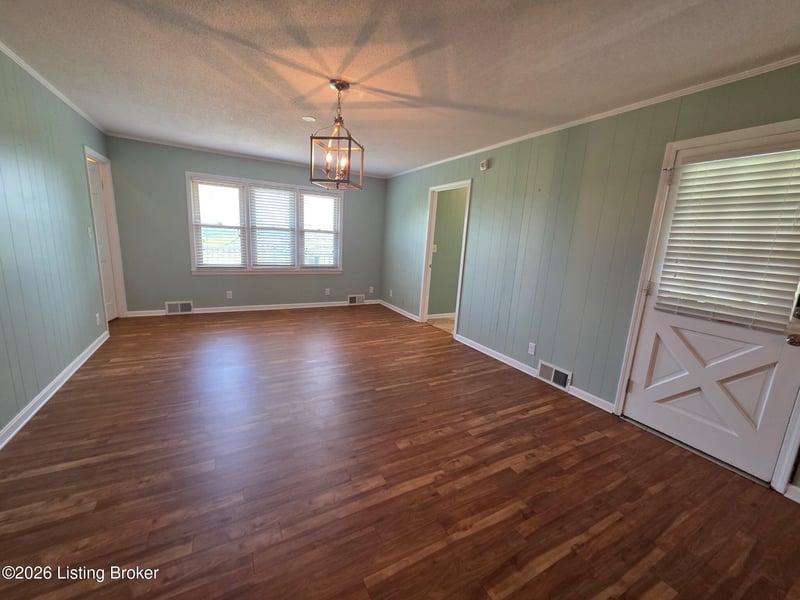 309 E Grundy Ave, Springfield, KY 40069