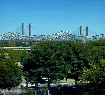309 E Market St #302, Louisville, KY 40202