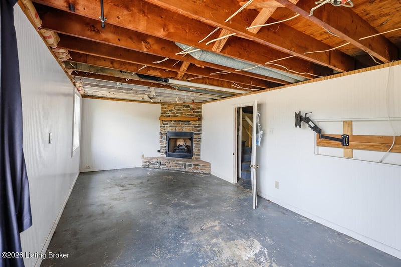 309 High St, Harrodsburg, KY 40330
