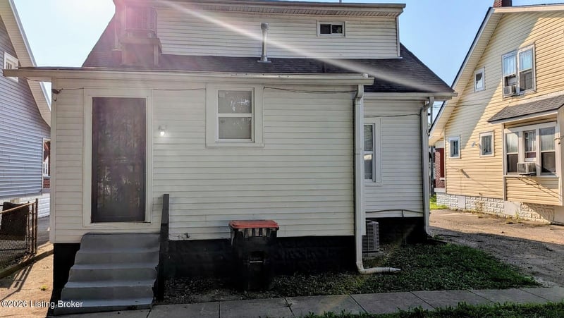 309 S 41st St, Louisville, KY 40212