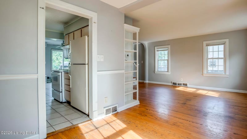 309 S Hubbards Ln, Louisville, KY 40207