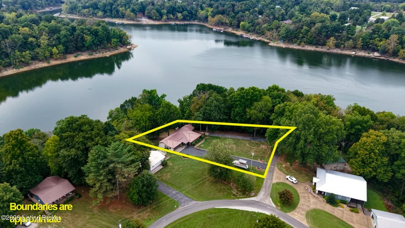 3098 Cannons Point Ln, Mcdaniels, KY 40152