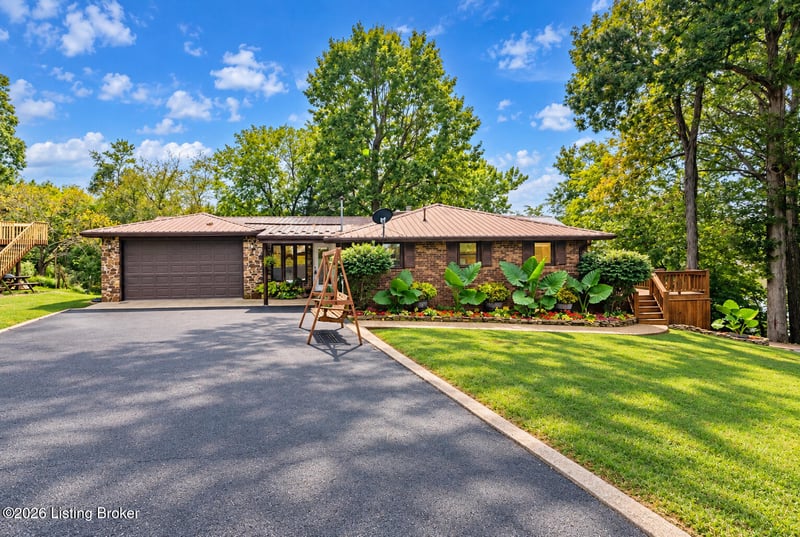 3098 Cannons Point Ln, Mcdaniels, KY 40152