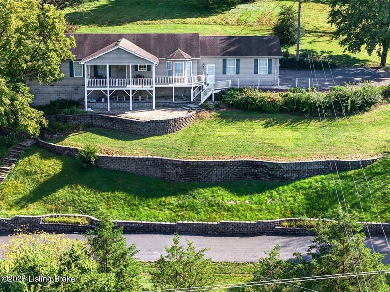31 Connie Ln, Taylorsville, KY 40071