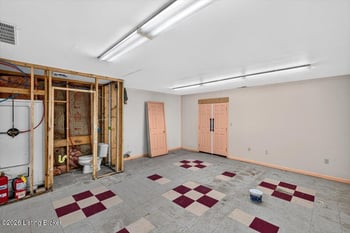 31 Connie Ln, Taylorsville, KY 40071