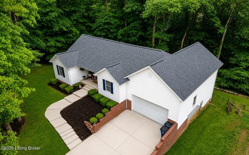 310 Catbird Rd, Brandenburg, KY 40108