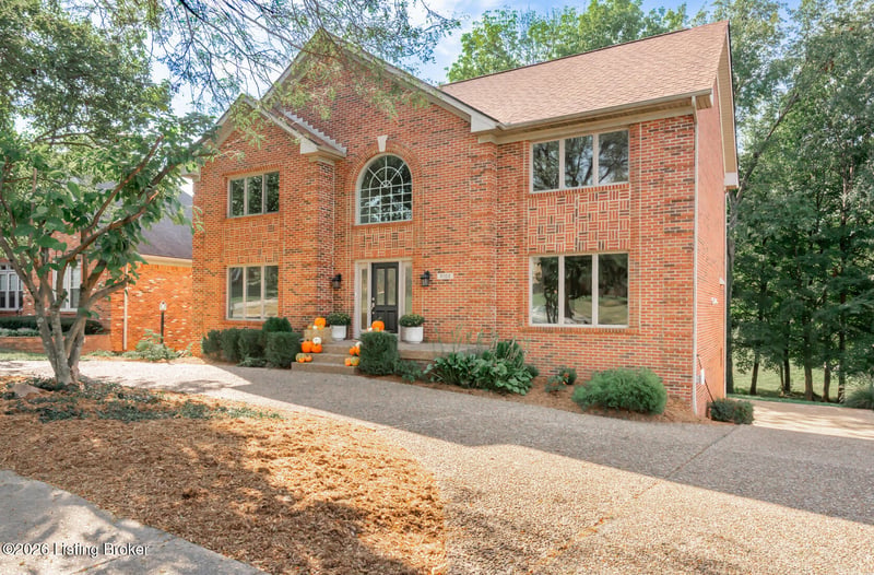 3102 Springstead Cir, Louisville, KY 40241