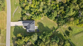 3103 Salt Lick Rd, Crestwood, KY 40014