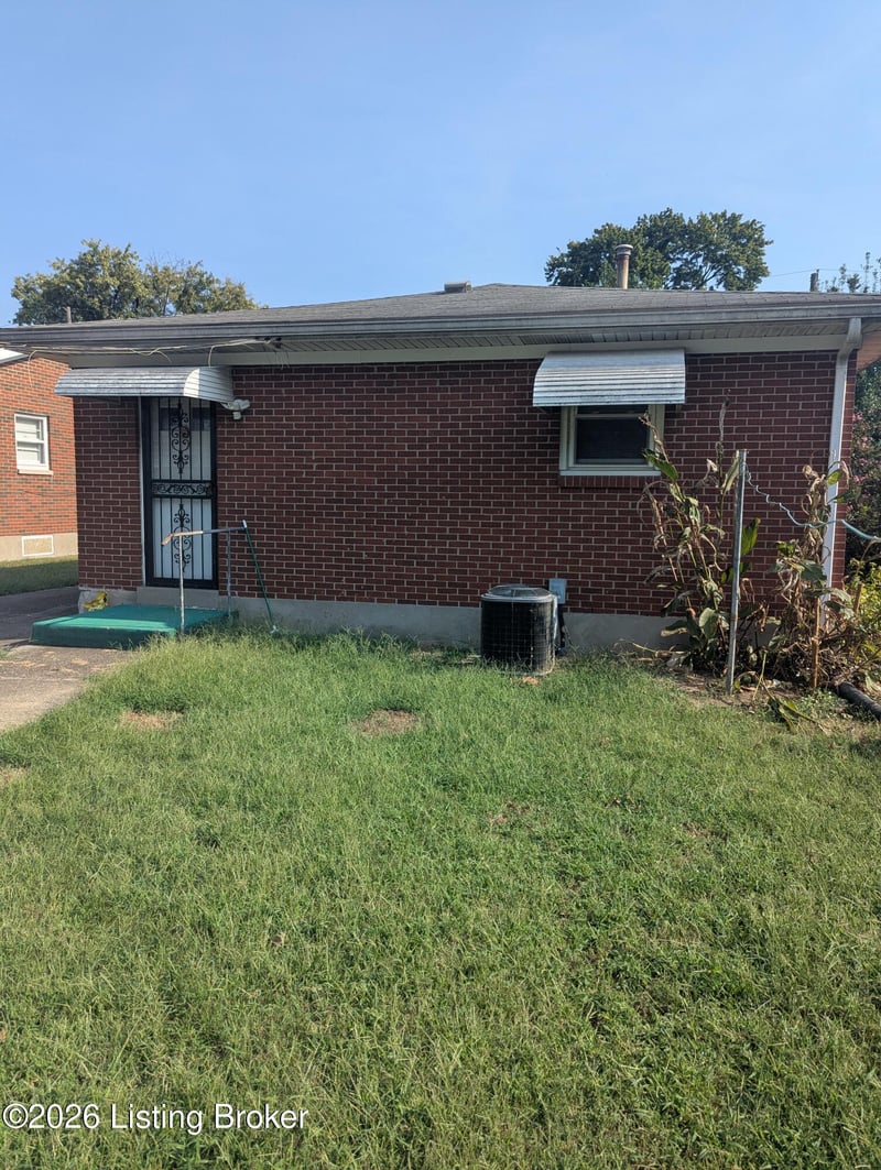 3106 Faywood Way, Louisville, KY 40215