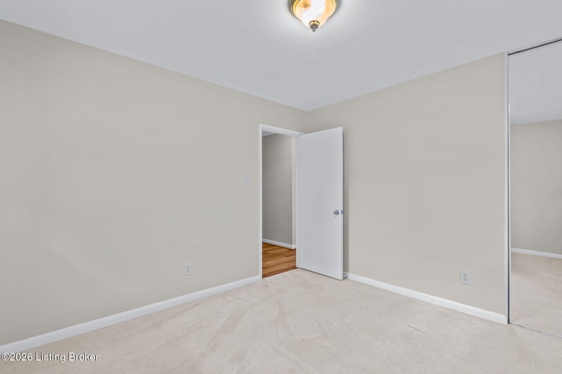 3107 Maywood Pl, Louisville, KY 40220