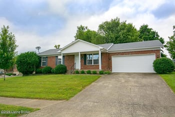 3107 Pine Trace Ct, Louisville, KY 40272