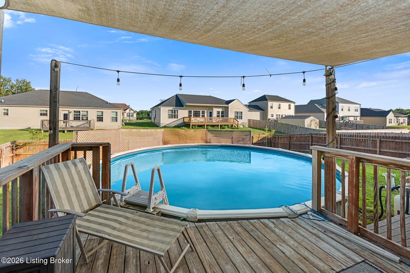 311 Merlot Ct, Vine Grove, KY 40175