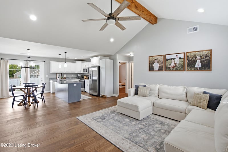 311 Rolling Meadows Ln, Bardstown, KY 40004