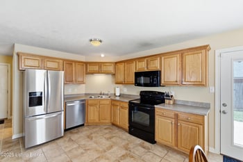 312 Frederick Rd, Nicholasville, KY 40356