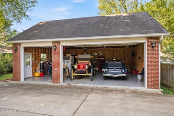 3122 Eagle Ps, Louisville, KY 40213