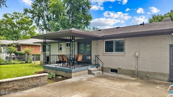 3123 Sunny Ln, Louisville, KY 40205