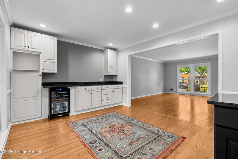 3128 Mylanta Pl, Louisville, KY 40220