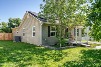 313 E Main St, Simpsonville, KY 40067