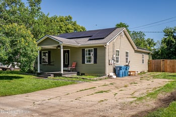 313 E Main St, Simpsonville, KY 40067