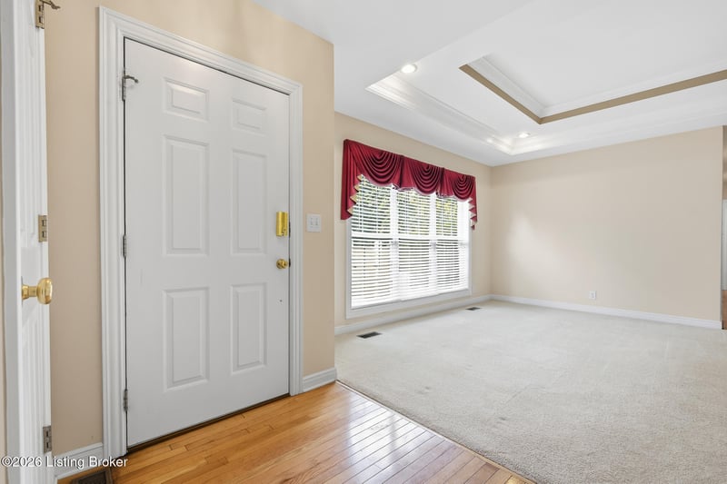 3132 Bushmill Pk, Louisville, KY 40241