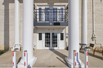 314 El Conquistador Pl, Louisville, KY 40220