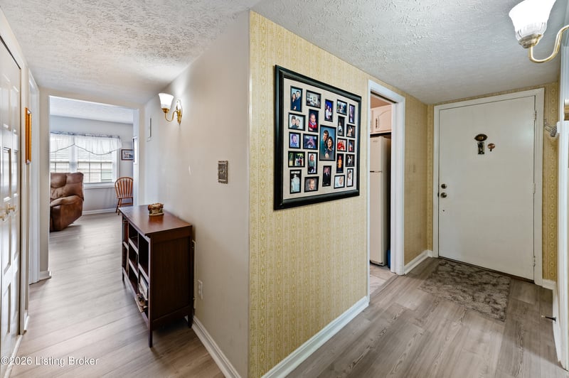 314 El Conquistador Pl, Louisville, KY 40220