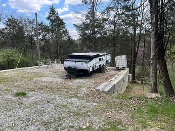 314 Needles Dr, Bagdad, KY 40003