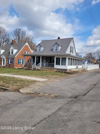 315 9th St, Carrollton, KY 41008
