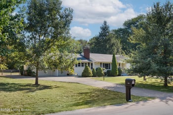 315 Foeburn Ln, Louisville, KY 40207