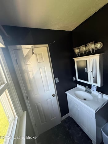315 Tophill Dr, Shelbyville, KY 40065